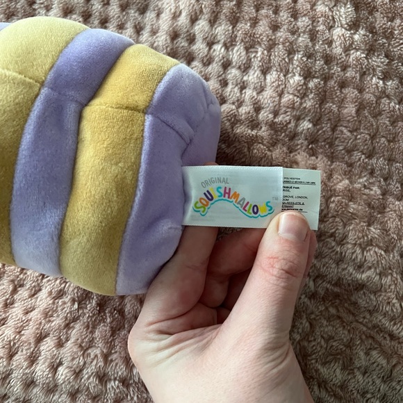 Blueberry Pancake Squishmalllow - Picture 4 of 4